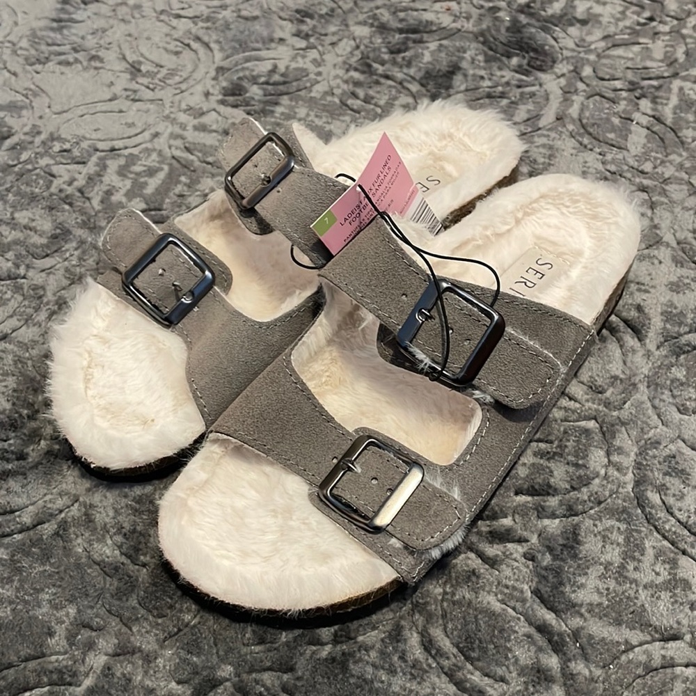 Serra lady faux fur lined footbed sandals